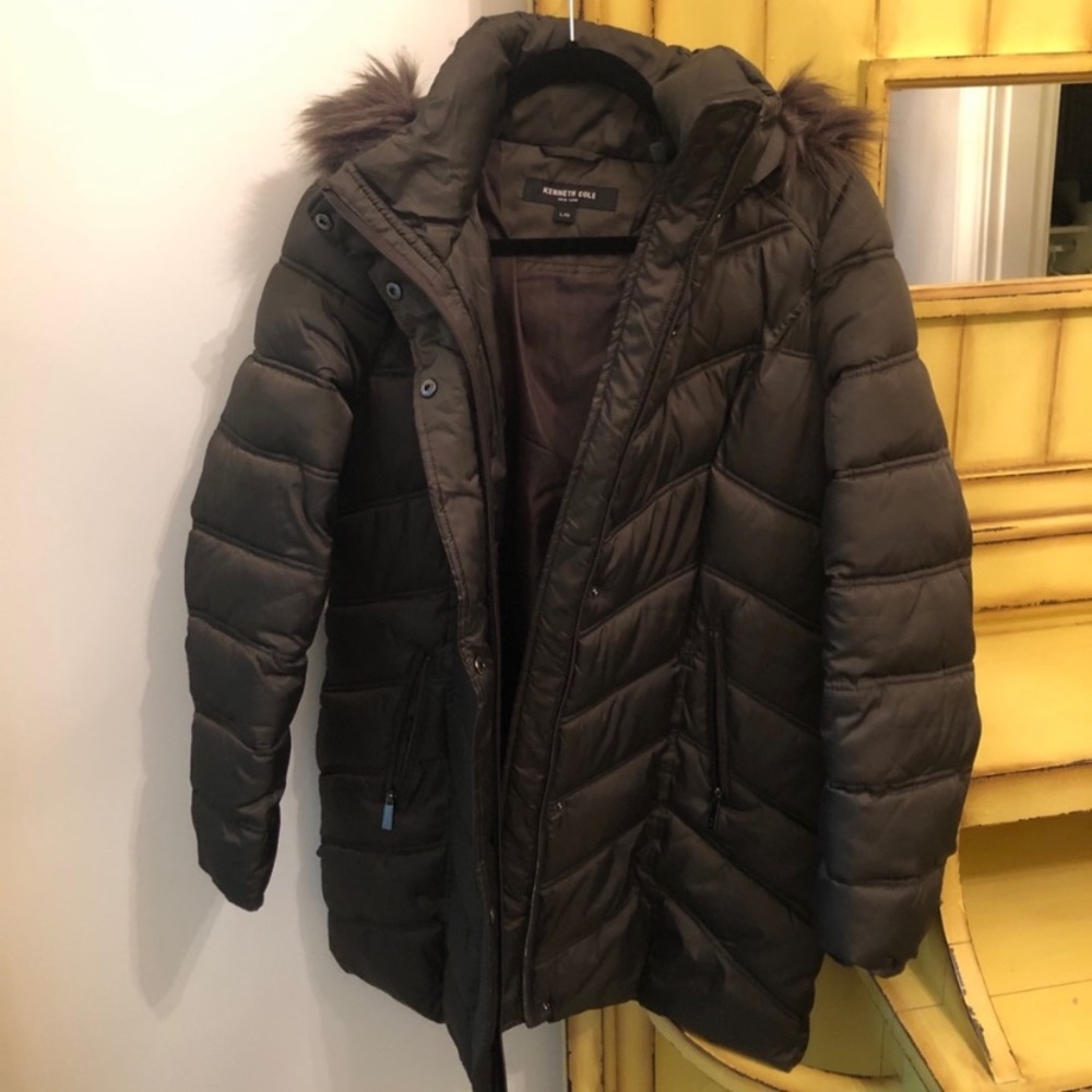 Kenneth Cole olive puffer jacket with faux fur trim